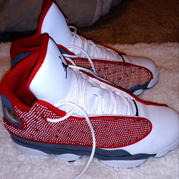 Air Jordan 13s size 6y flint Red - Picture 4 of 4
